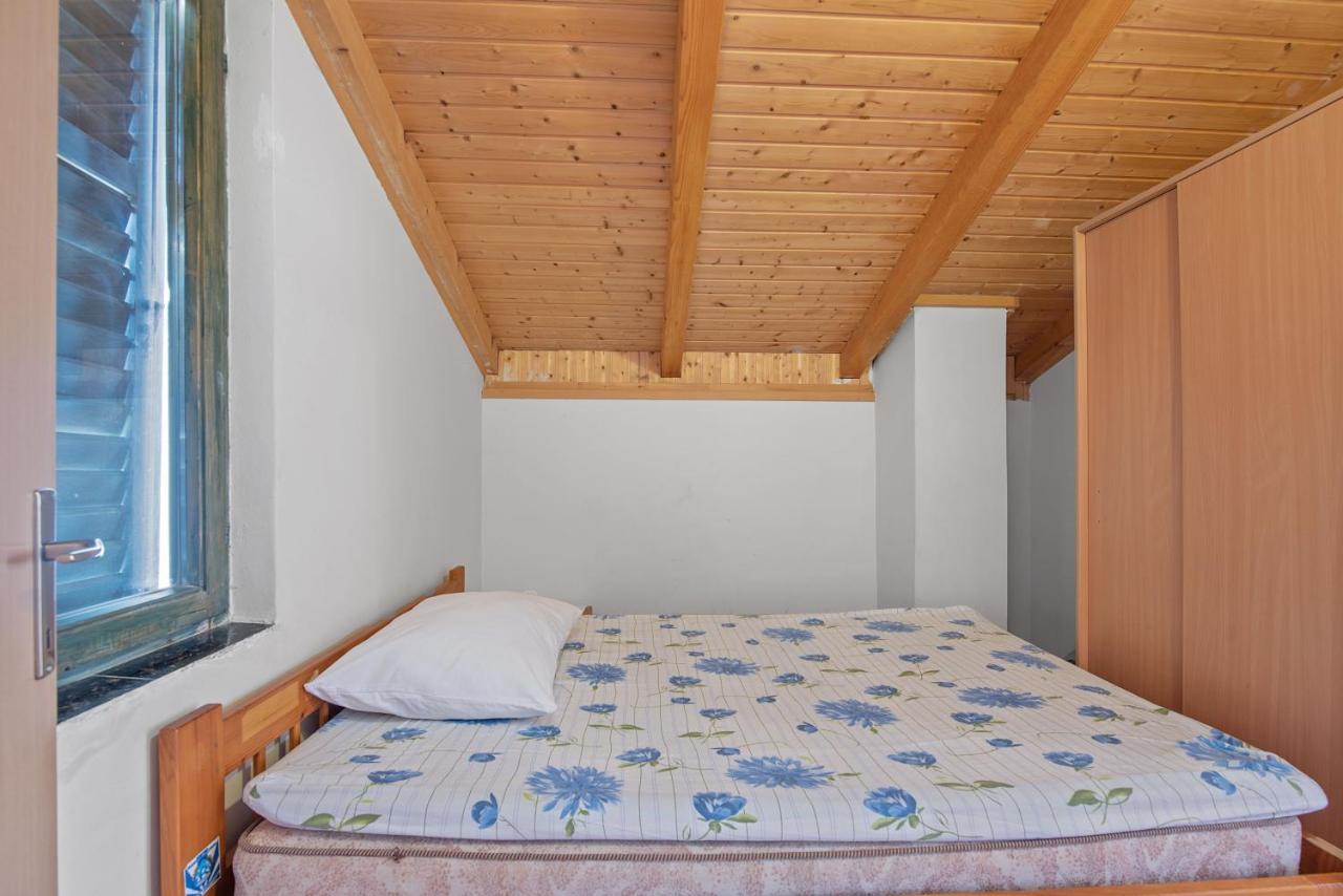 House Mirta Villa Pašman Eksteriør billede